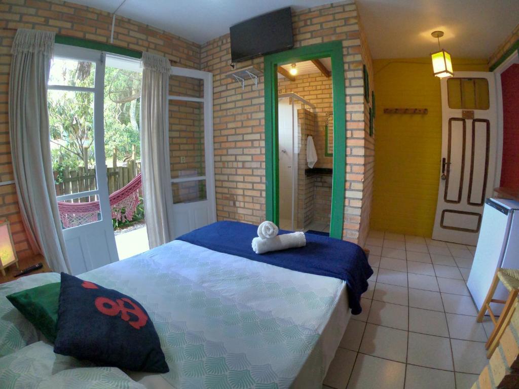 Pousada Canoa Azul Na Praia Da Ferrugem Garopaba Room photo